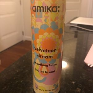 Amika Velvet hair cream.